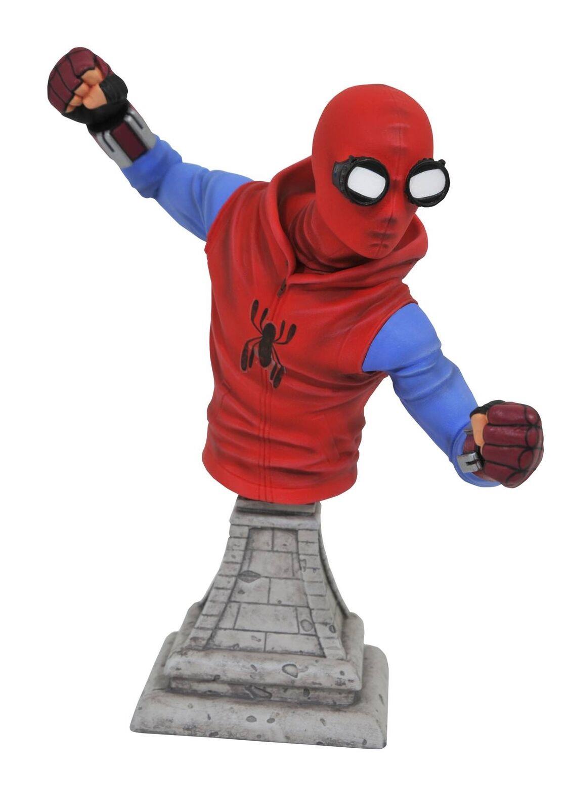MARVEL SPIDER-MAN HOMECOMING HOMEMADE SPIDER-MAN BUST