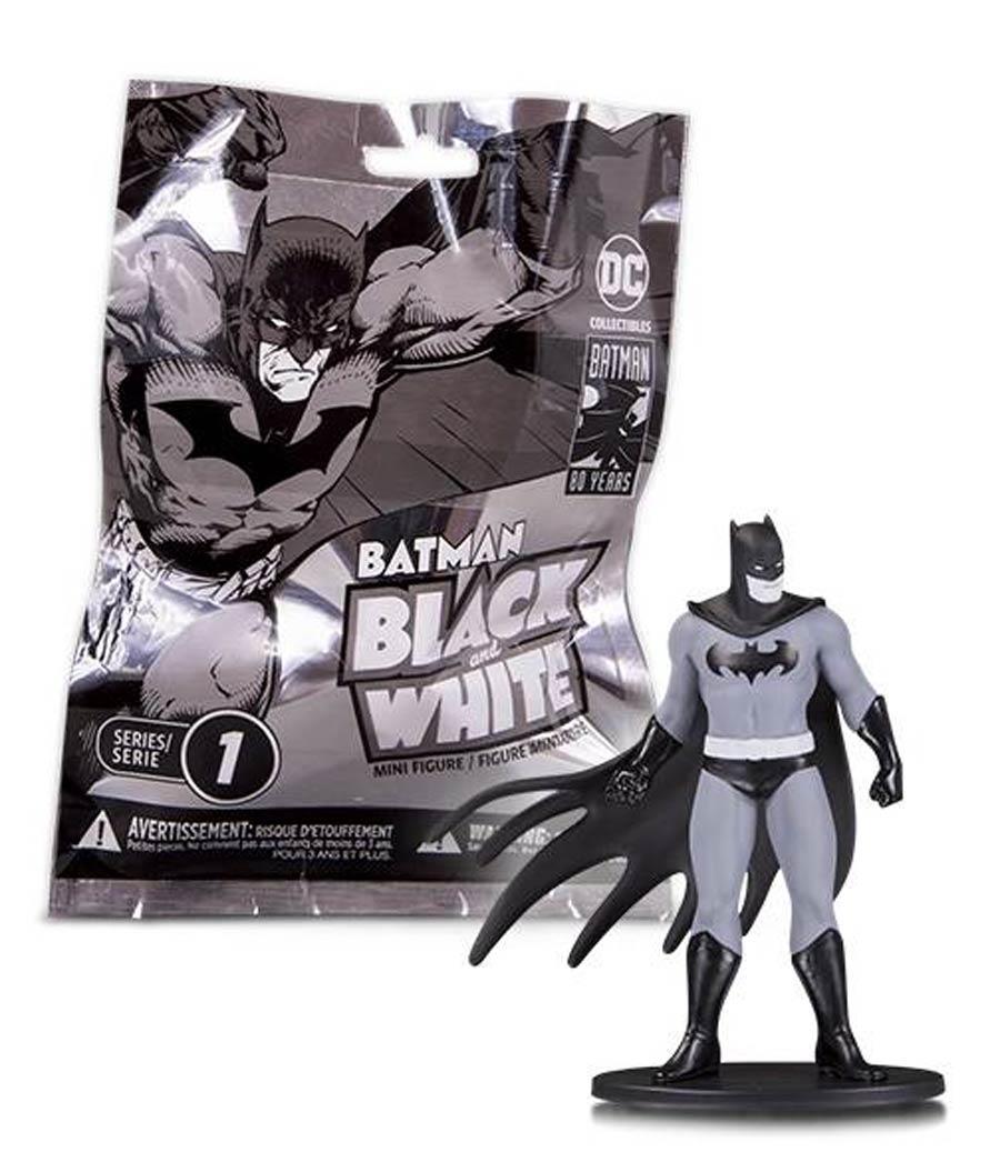 DC Comics Collectibles Batman: Black and White Mini figure blind bag Series 1