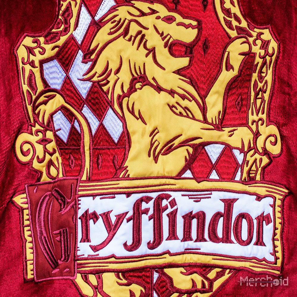 Harry Potter: Gryffindor Oversized Hoodie Blanket