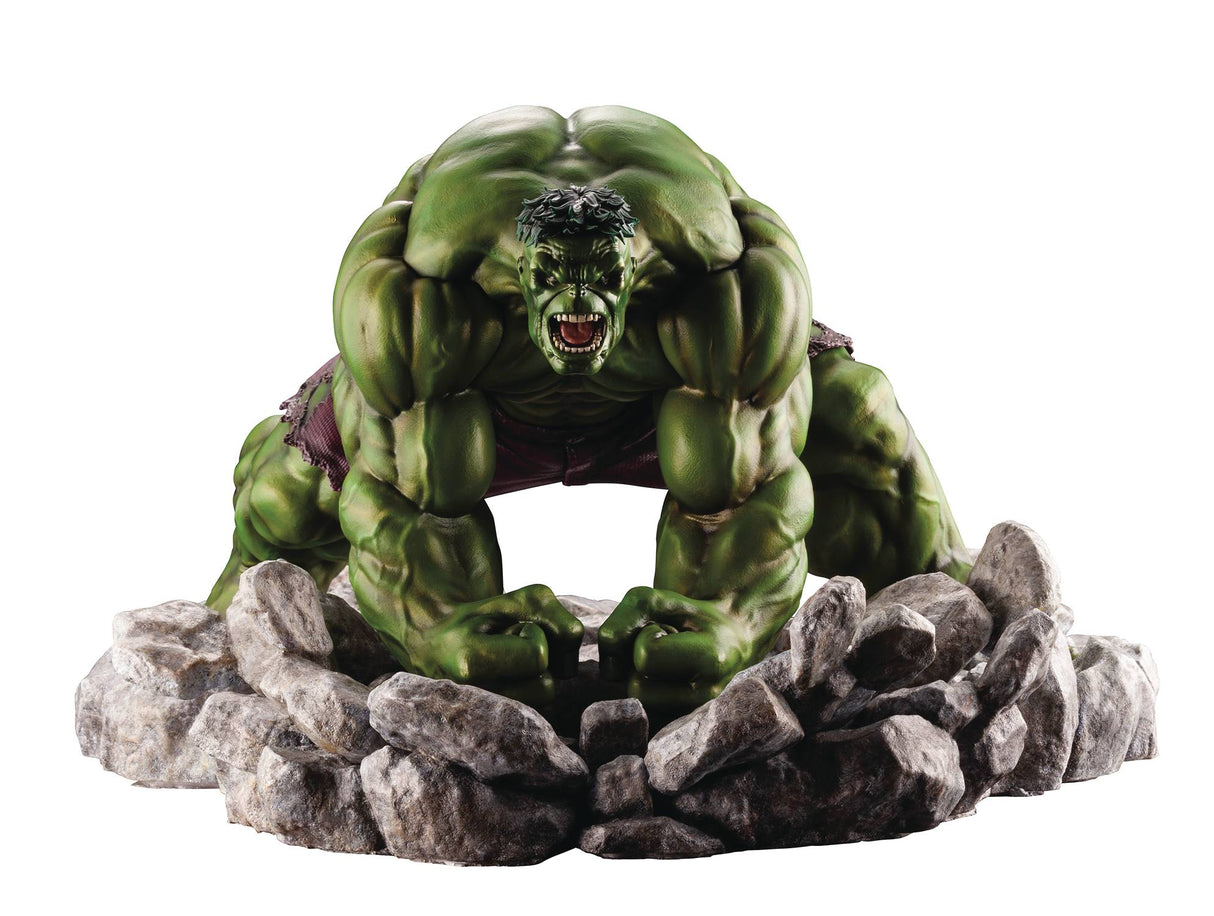 Marvel Hulk Artfx Premier Statue (O/A)