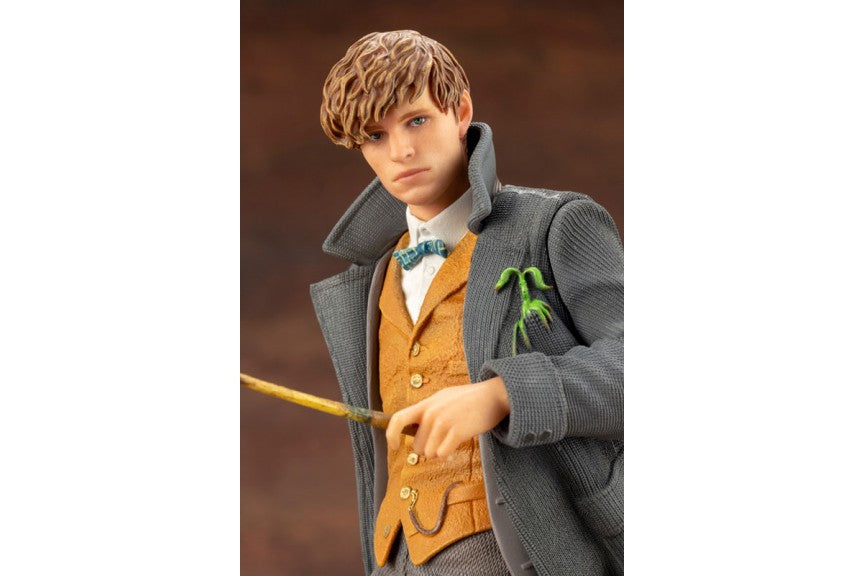 Harry Potter - Fantastic Beasts Crimes Of Grindelwald - Newt Scamander Artfx+ Statue