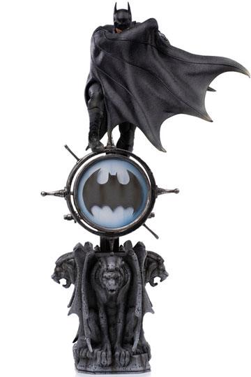 DC Comics Batman Deluxe Art Scale 1/10 Statue - Batman  Returns