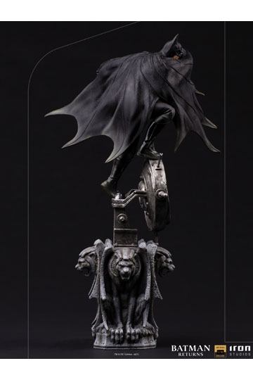 DC Comics Batman Deluxe Art Scale 1/10 Statue - Batman  Returns