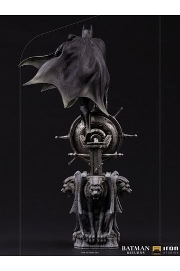 DC Comics Batman Deluxe Art Scale 1/10 Statue - Batman  Returns