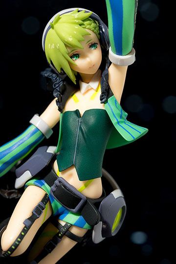 Macross Delta Plamax MF-13: Minimum Factory Reina Proweler Figure