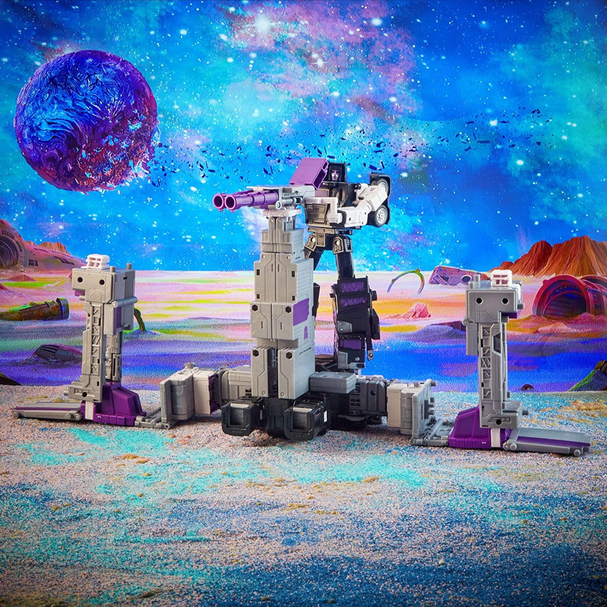 Transformers Generations Legacy Decepticon Motormaster