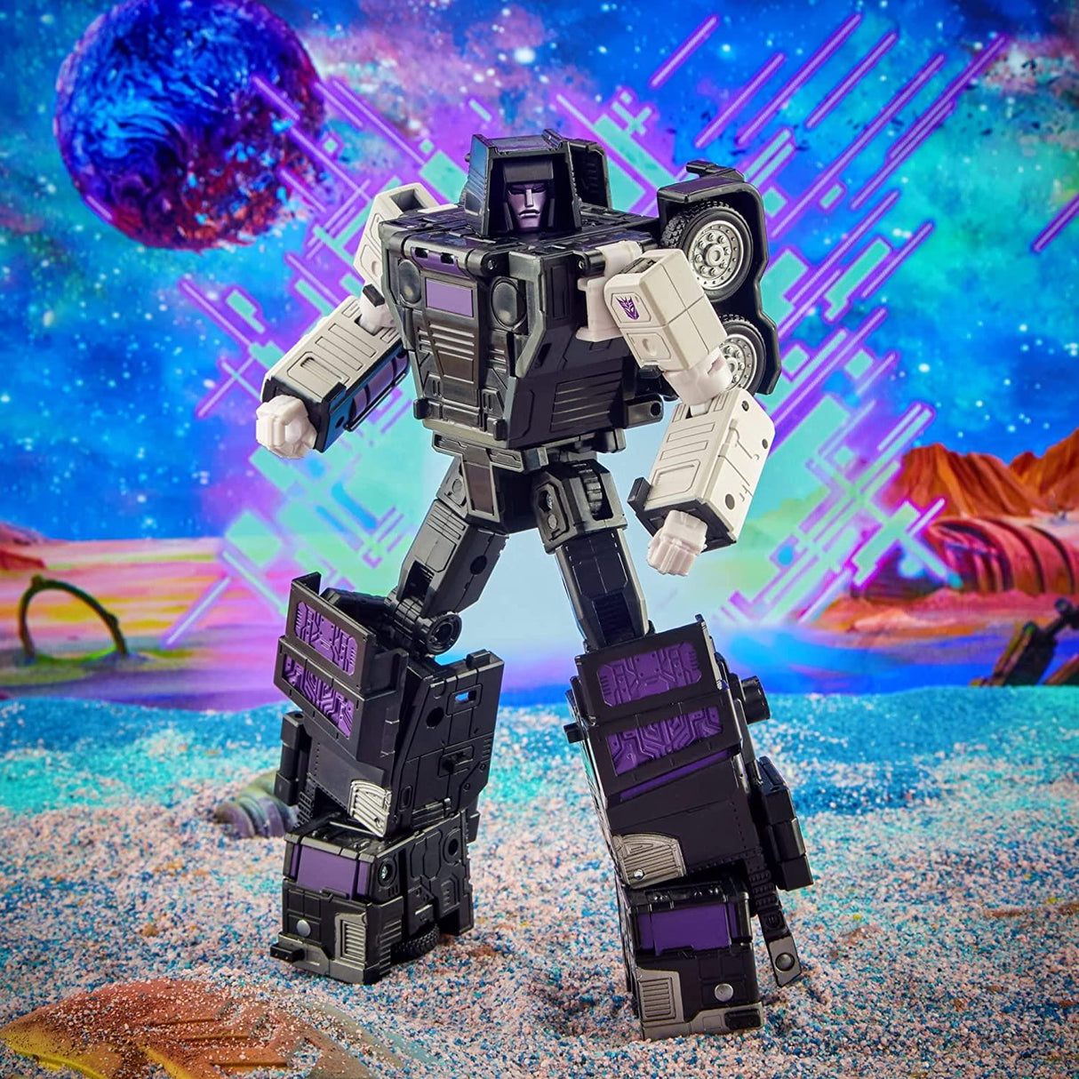 Transformers Generations Legacy Decepticon Motormaster
