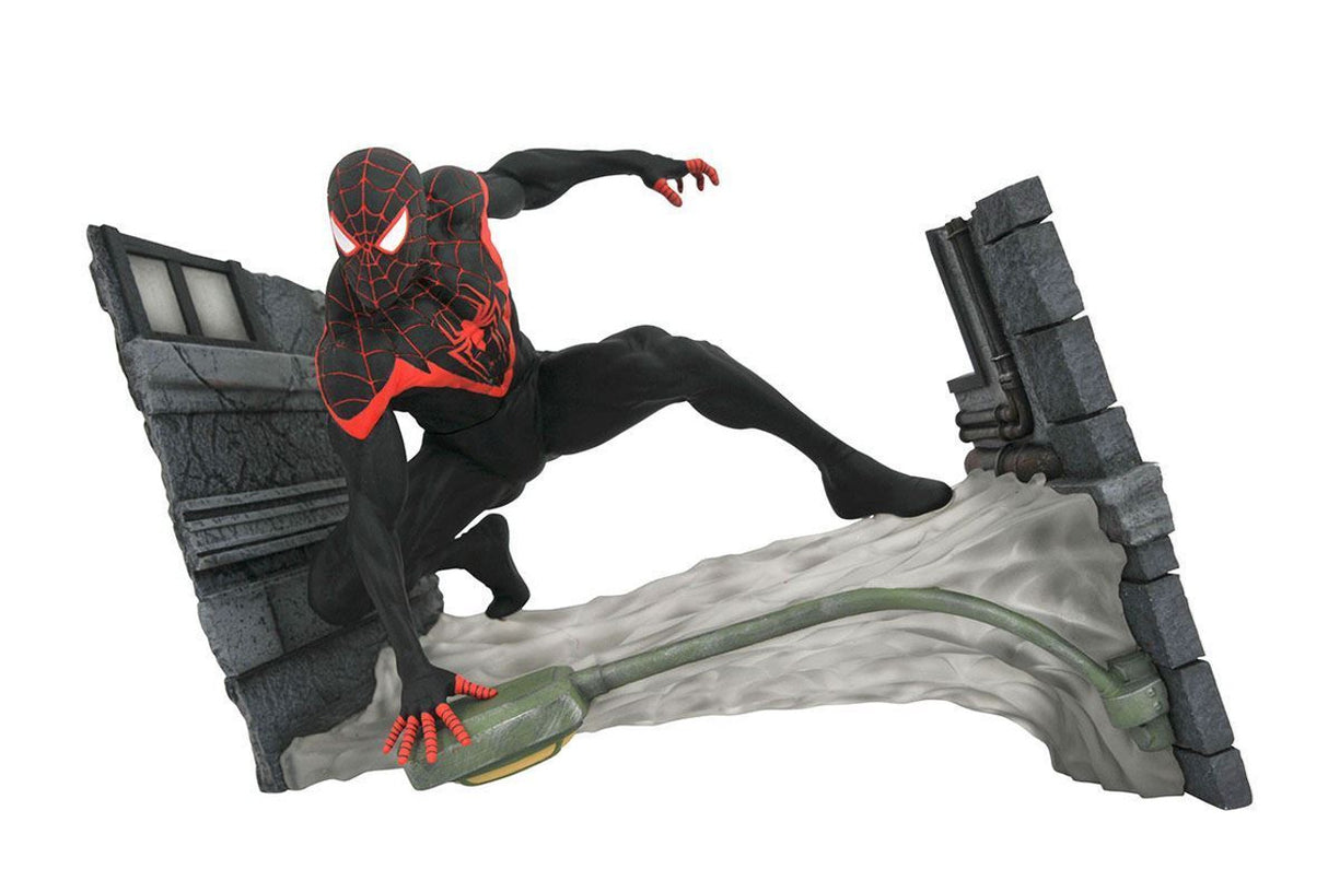 Marvel Miles Morales Diorama 7x11 Inch PVC Statue
