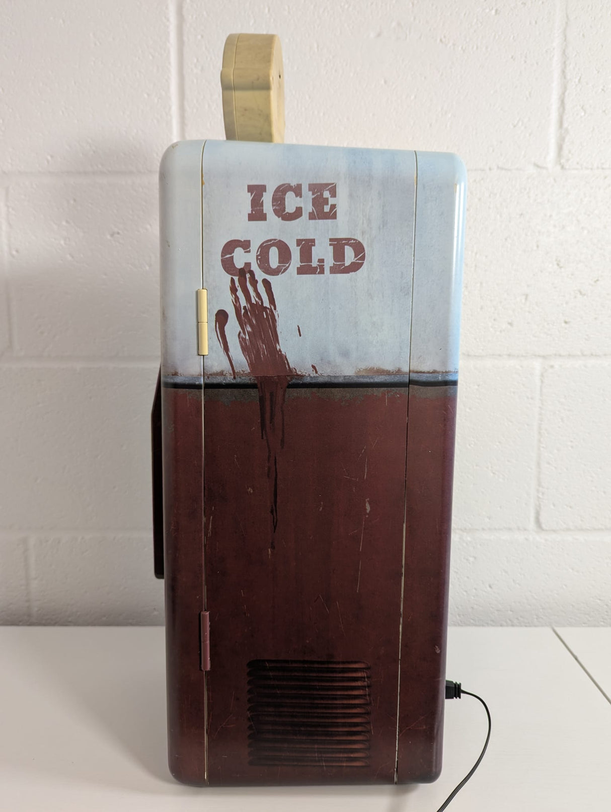 Call Of Duty Black Ops 3 Juggernog Mini-Fridge