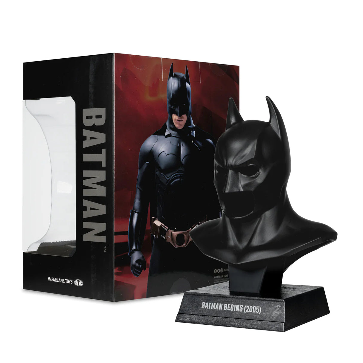DC Comics Batman Begins (2005) 1:3 Scale Cowl Replica
