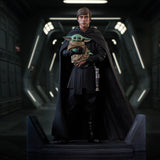 Star Wars Premier Collection Mandalorian Luke & Grogu Statue
