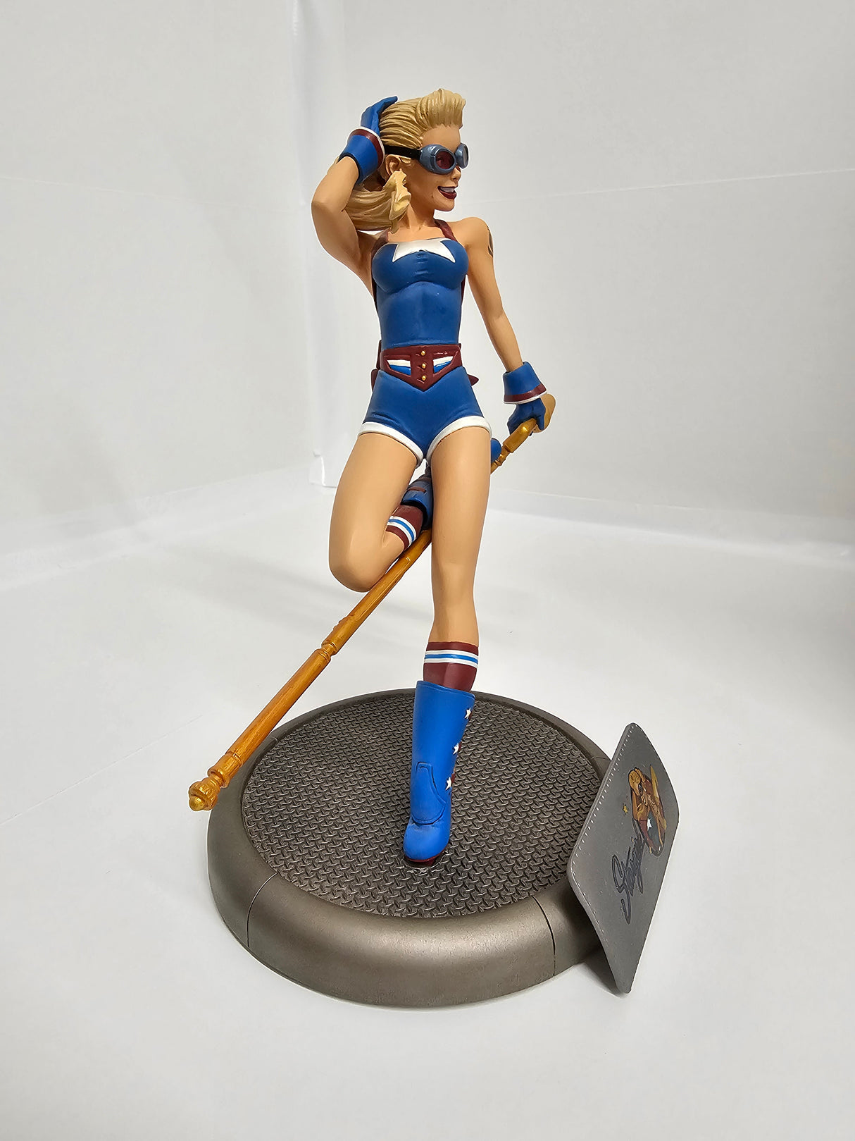 DC Comics Stargirl Bombshells Statue