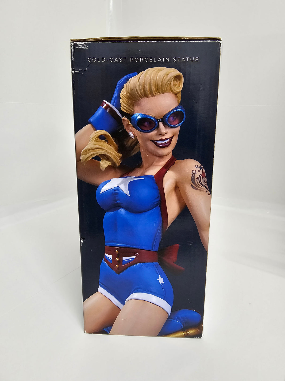 DC Comics Stargirl Bombshells Statue