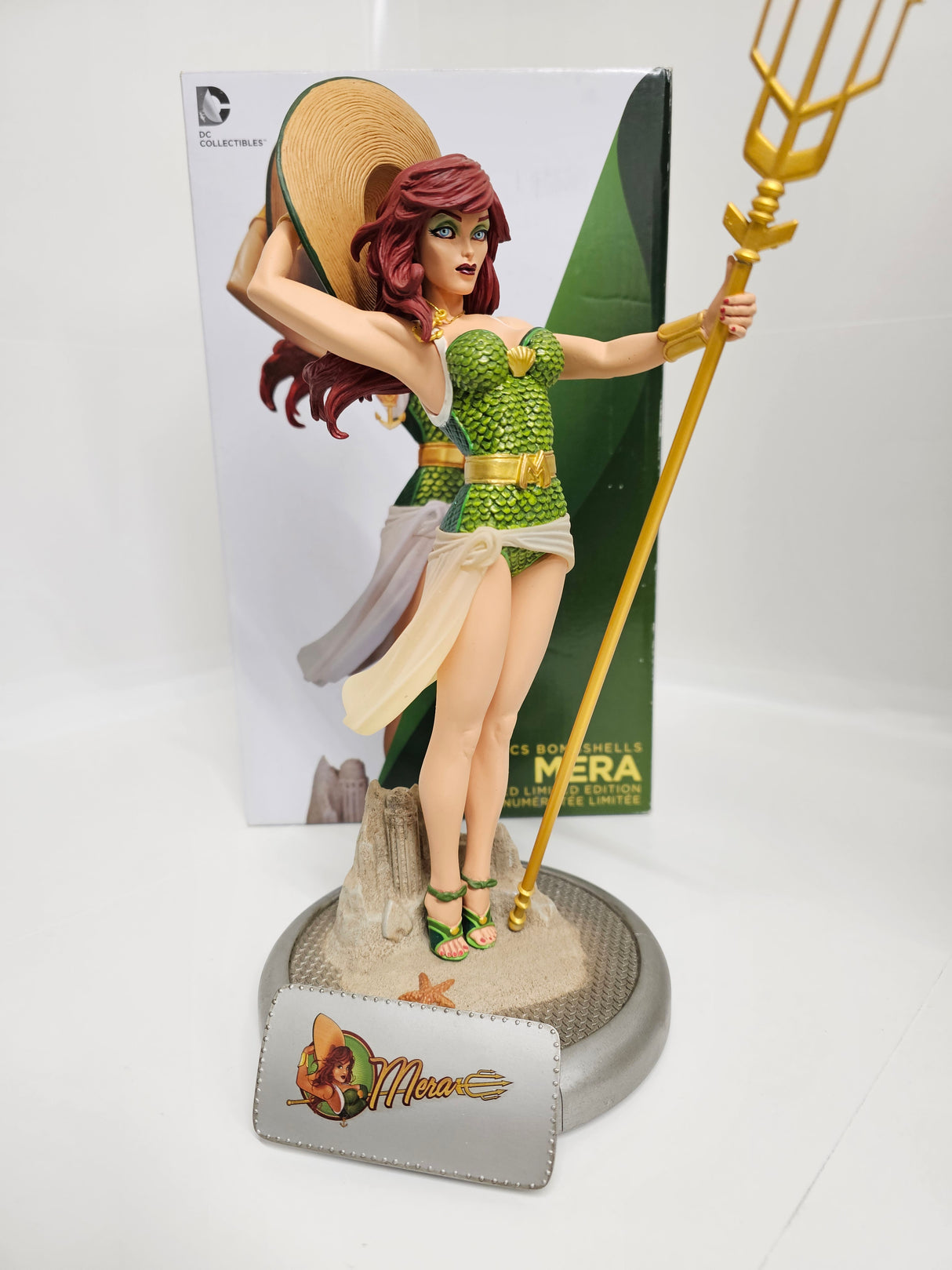 DC Comics Mera Bombshells Statue