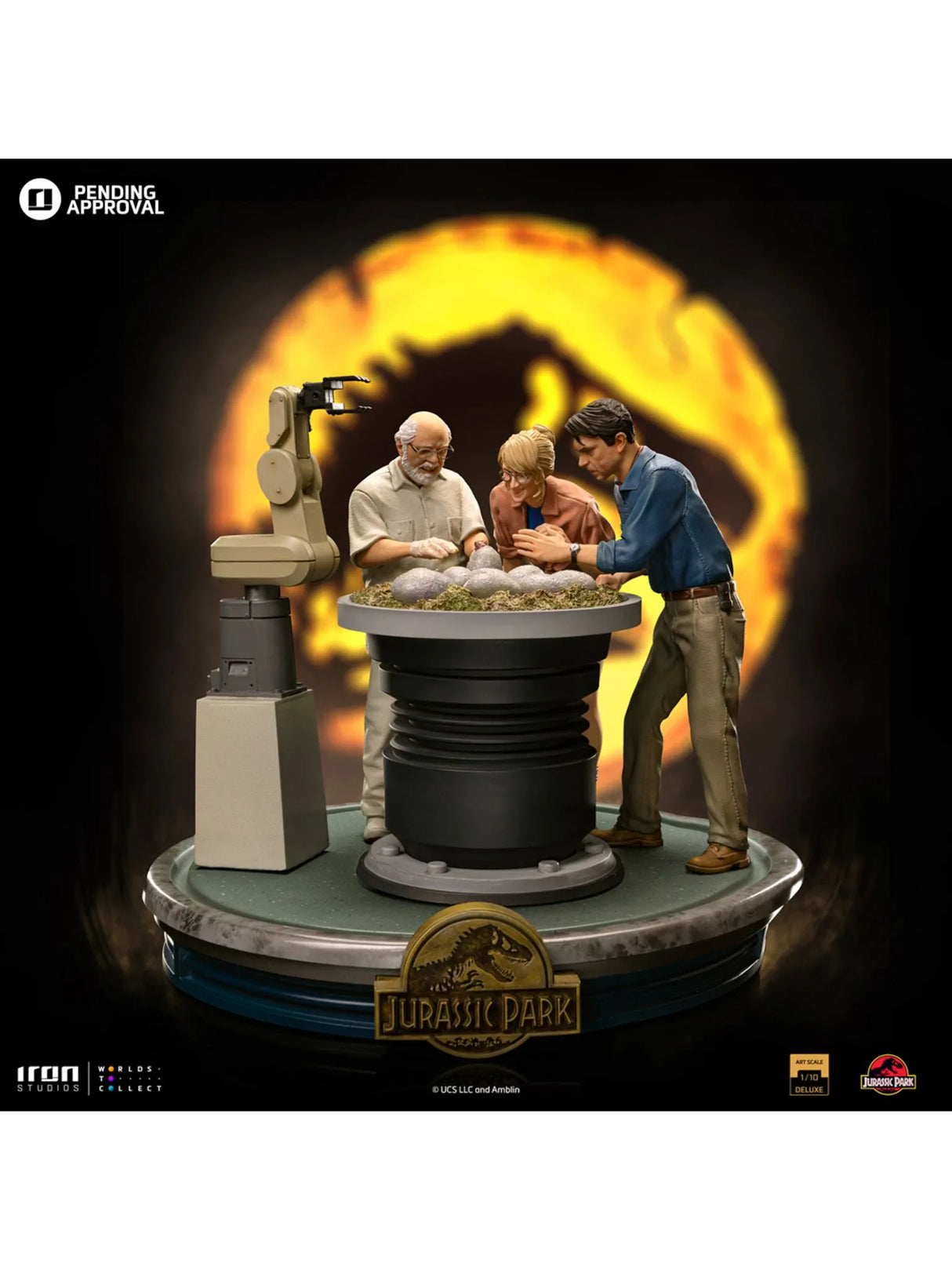 Jurassic Park Dino Hatching Deluxe 1/10 Scale Statue