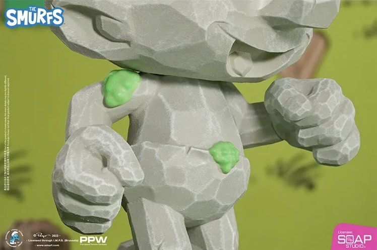 The Smurfs Engraving Jokey Figure (White Stone Version)
