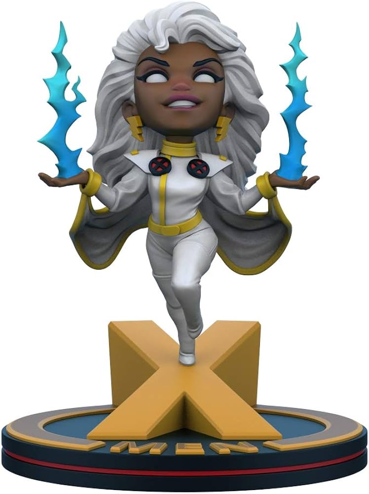 Marvel's X-Men Storm 4 Inch QMX Q-Fig Diorama