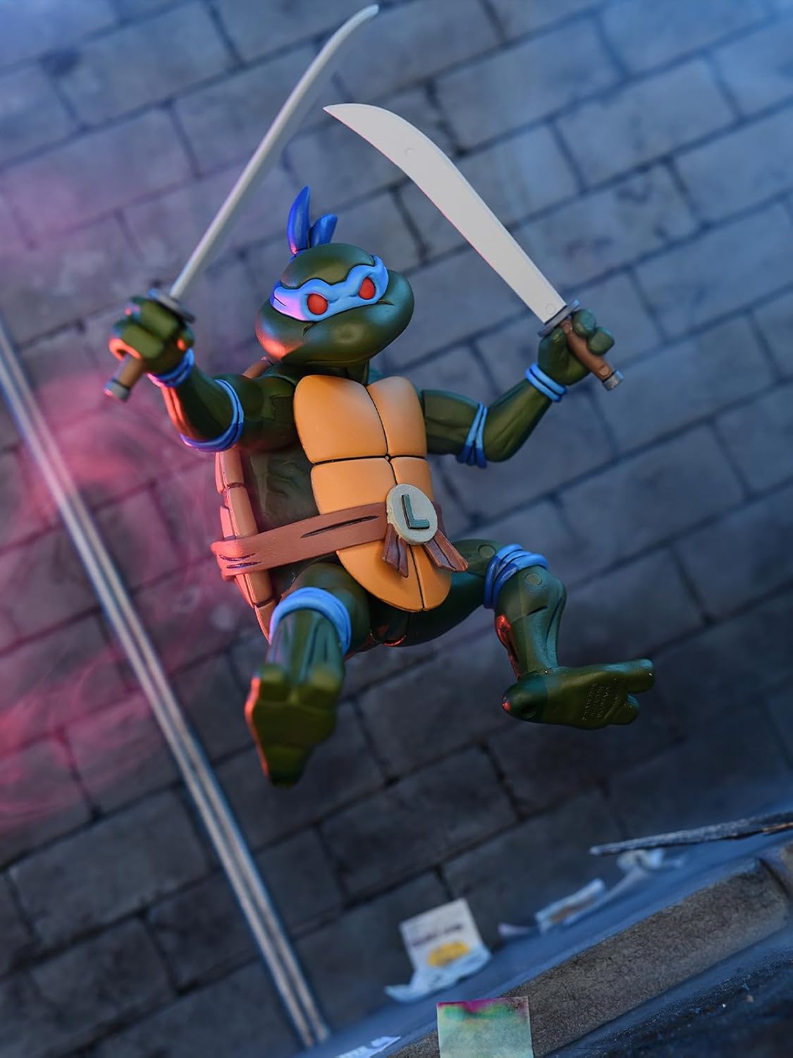 Teenage Mutant Ninja Turtles Leonardo (1987 Cartoon) 7" NECA Ultimate Action Figure