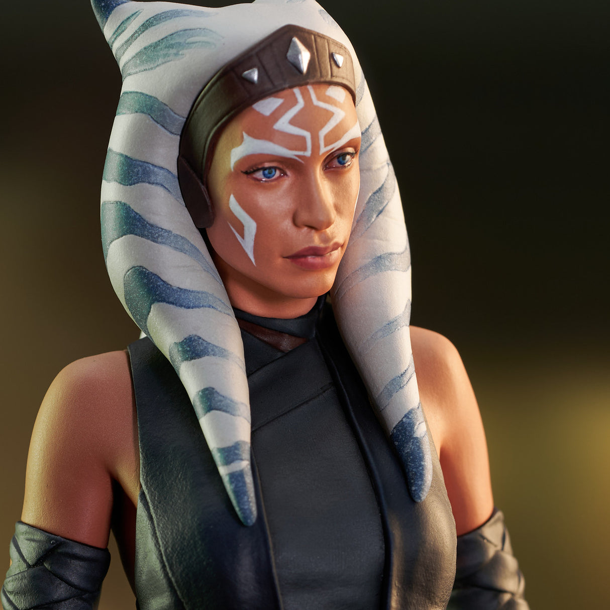 Star Wars The Mandalorian Premier Collection Ahsoka 1:7 Scale Statue