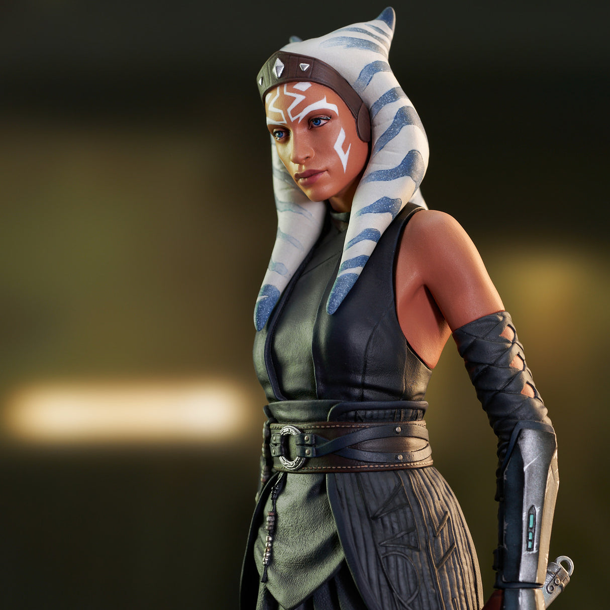 Star Wars The Mandalorian Premier Collection Ahsoka 1:7 Scale Statue