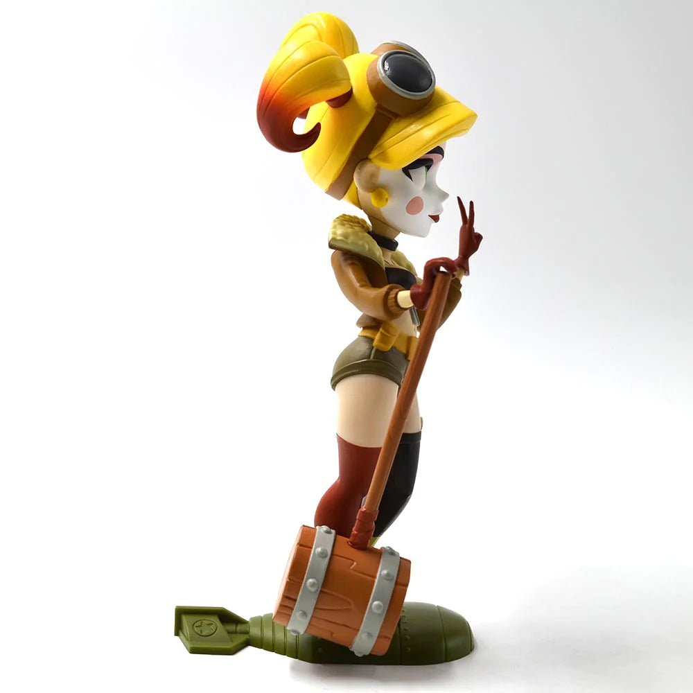DC Comics Bombshells Harley Quinn 7 Inch Vinyl Figure
