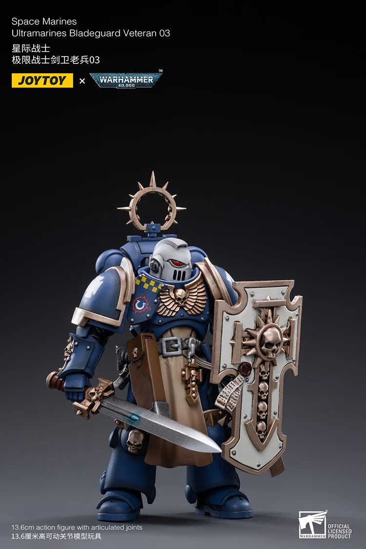 Warhammer 40K Ultramarines Bladeguard Veteran 03 1/18 Scale Figure