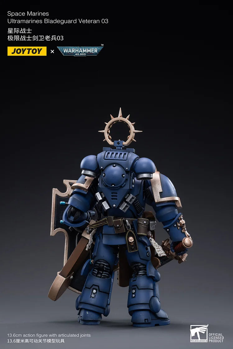 Warhammer 40K Ultramarines Bladeguard Veteran 03 1/18 Scale Figure