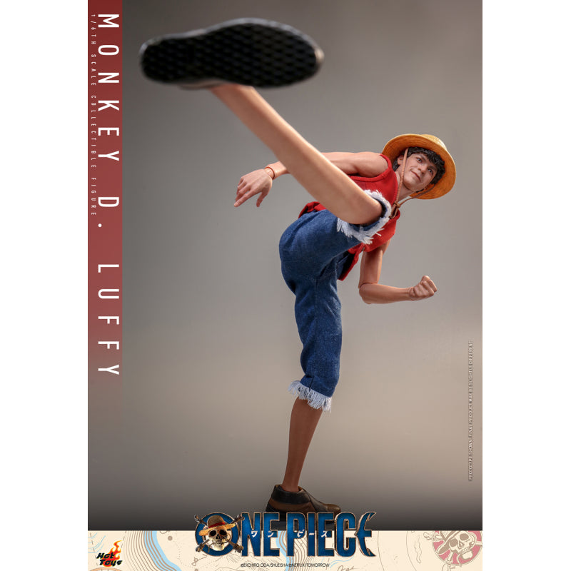 One Piece: Monkey D. Luffy 1/6 Scale Hot Toys Action Figure