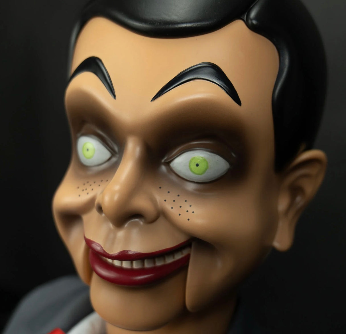 Goosebumps Slappy Dummy 1:1 Scale Full Size Puppet Prop Replica Trick Or Treat Studios