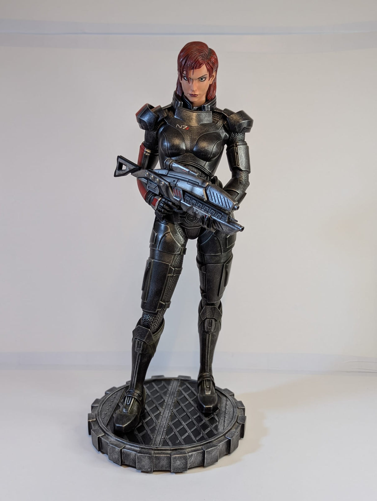 Mass Effect - Femshep 20" Exclusive Edition Gaming Heads Statue