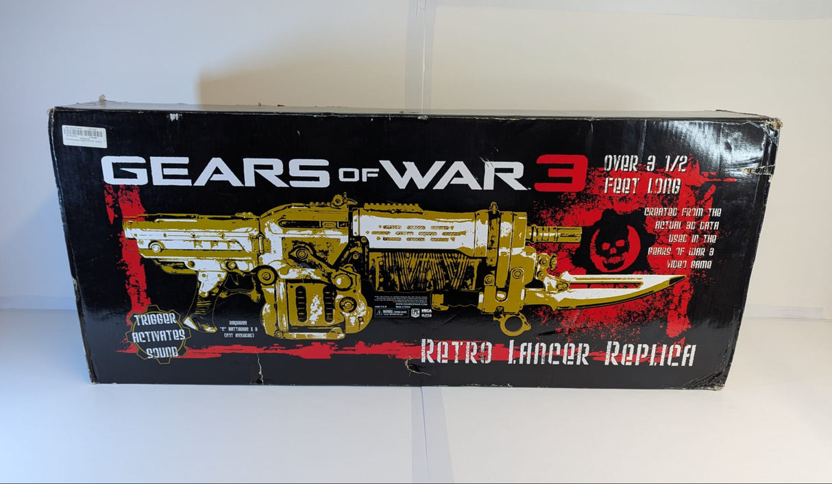 Gears of War 3 - Retro Lancer (Gold Version) 36" 1:1 Full Size Replica by NECA