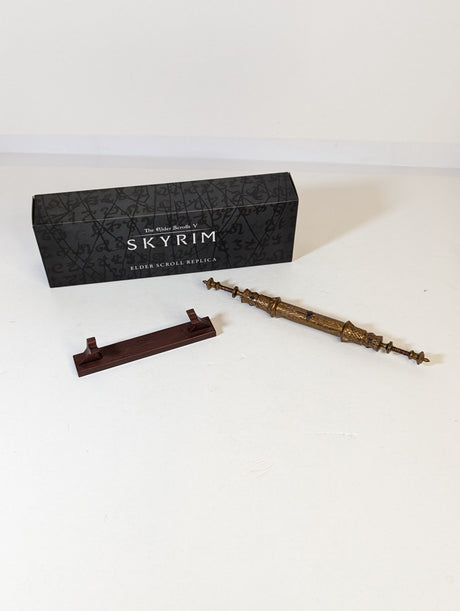 The Elder Scrolls V Skyrim Elder Scroll Replica (Loot Crate Exclusive)