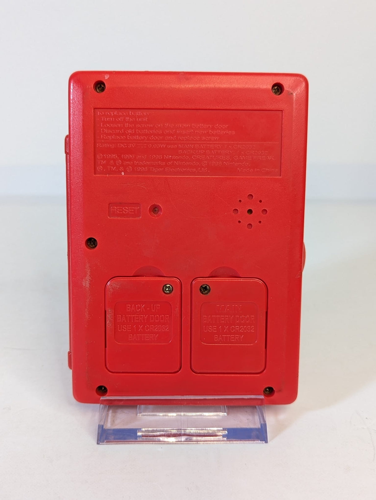 Pokemon Tiger Electronics 1998 Prop Replica Pokedex