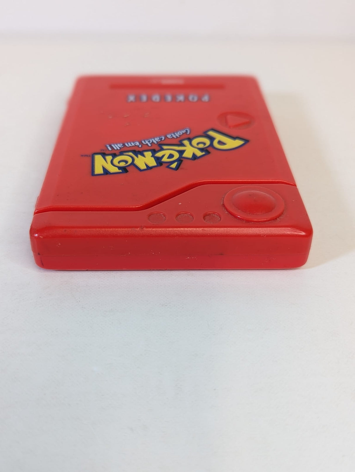 Pokemon Tiger Electronics 1998 Prop Replica Pokedex
