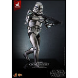 Star Wars Clone Trooper 1/6 Scale Hot Toys Collectible Figure (Chrome Version)