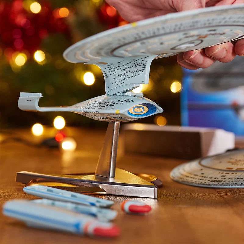 Star Trek U.S.S. Enterprise (NCC-1701-D) Countdown Character