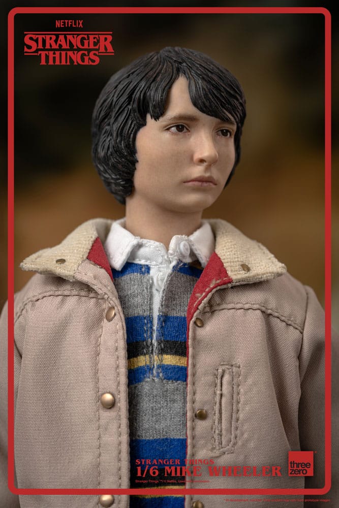 Stranger Things Mike Wheeler 24cm 1/6 Scale Action Figure