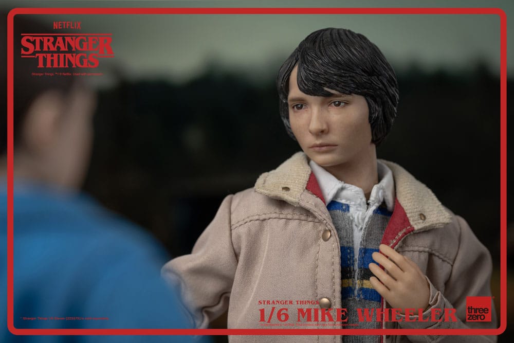 Stranger Things Mike Wheeler 24cm 1/6 Scale Action Figure