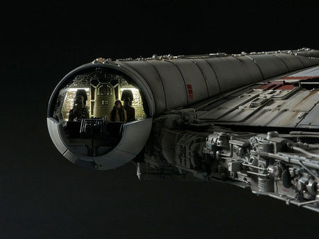 Star Wars Episode IV Millennium Falcon 48cm 1/72 Scale Perfect Grade Plastic Model Kit