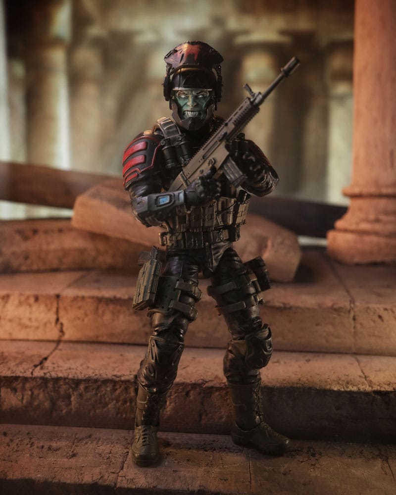 Operation: Monster Force Delta Red Nocturnal Operations Trooper 15 cm 1/12 Action Figure