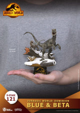 Jurassic World Dominion D-Stage Blue & Beta 13 cm Reproduction PVC Diorama