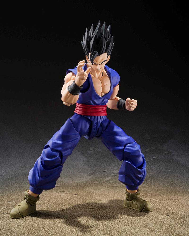 Dragon Ball Super: Super Hero Ultimate Son Gohan 14 cm  S.H. Figuarts Action Figure