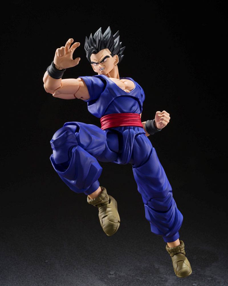 Dragon Ball Super: Super Hero Ultimate Son Gohan 14 cm  S.H. Figuarts Action Figure