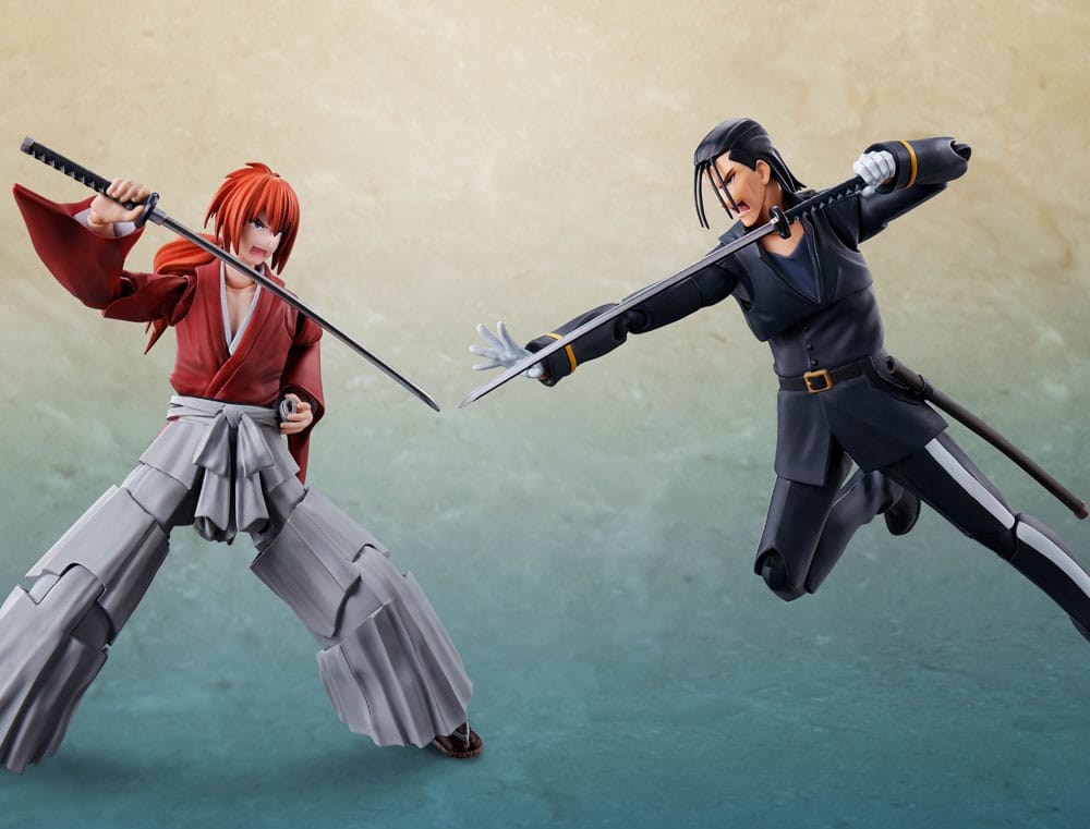 Rurouni Kenshin: Meiji Swordsman Romantic Story Hajime Saito 17 cm Action Figure