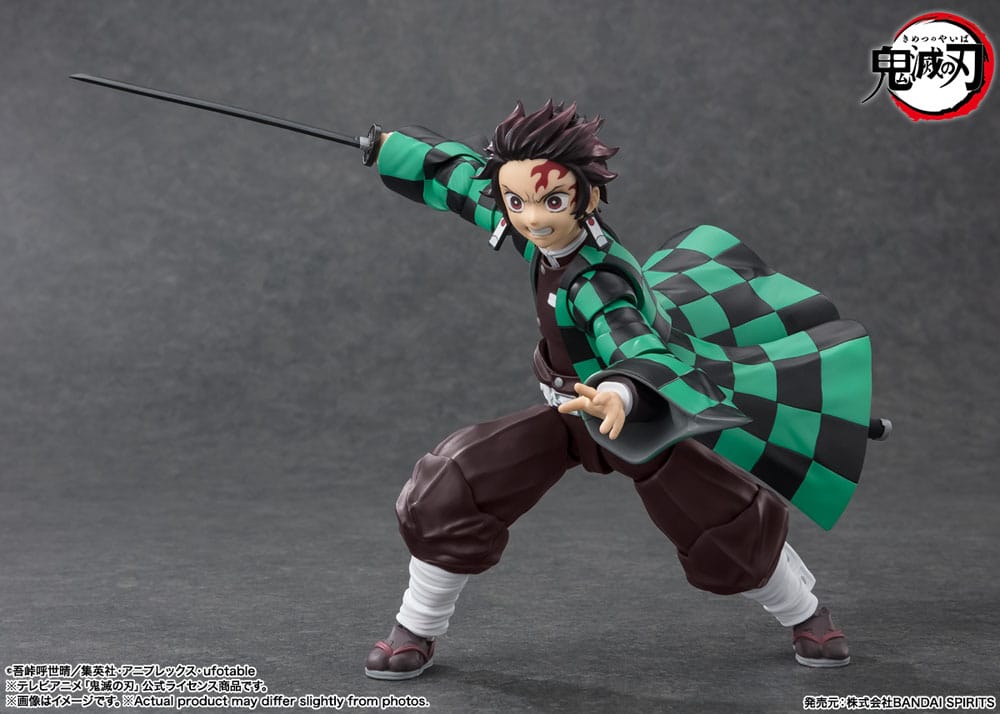 Demon Slayer: Kimetsu no Yaiba Tanjiro Kamado 14cm S.H. Figuarts Action Figure