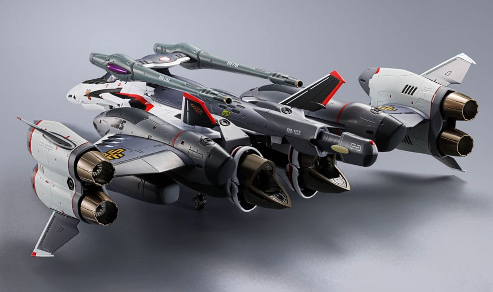 Macross Frontier DX Chogokin Tornado Messiah Valkyrie Alto Saotome Use Revival Ver. 25 cm  Action Figure