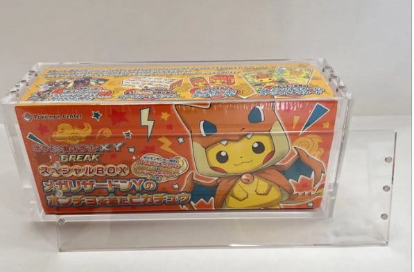 Evoretro Magnetic Acrylic Display Case for Pokémon Center Japanese Special Poncho Pikachu Box