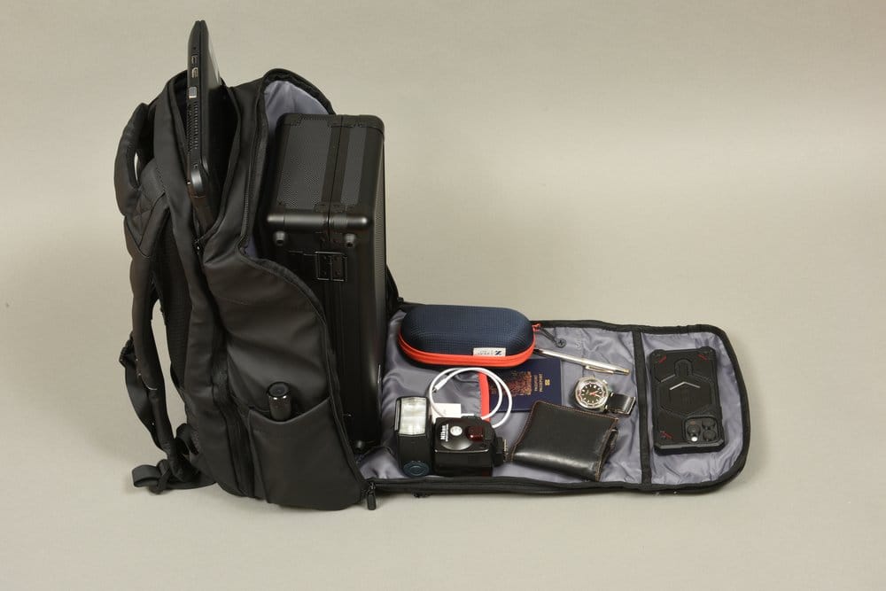 Evoretro HybridPro Travel Backpack Black