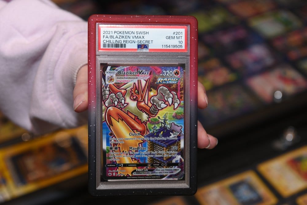 Evoretro Bumper for PSA Graded Card Slab Gradient Red-Black Glitter