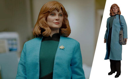 Star Trek: The Next Generation Dr. Beverly Crusher (Standard Edition) 27 cm 1/6 Action Figure